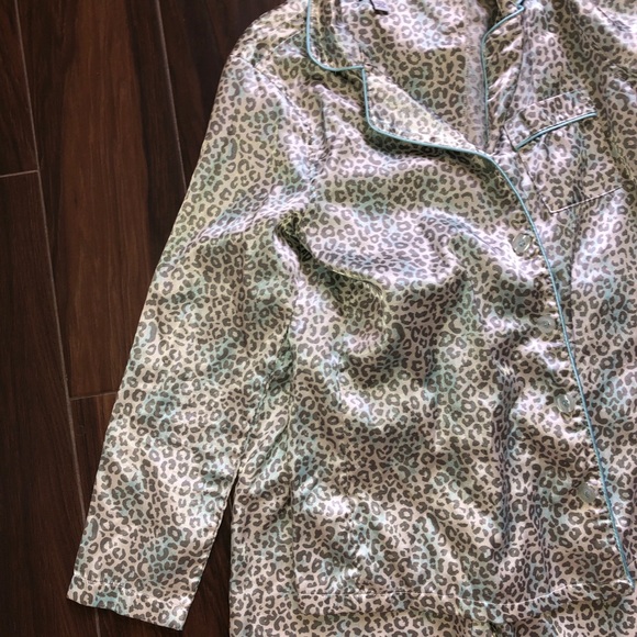 Kim Rogers leopard 2 piece pajama set size s - Picture 3 of 10